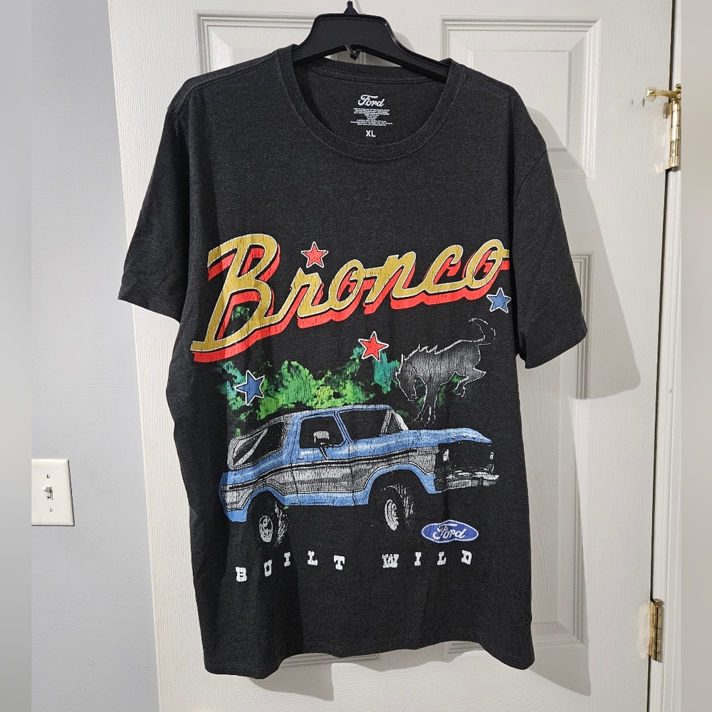 Sale: Mens Dark Gray Washed Graphic Tee - Size XL